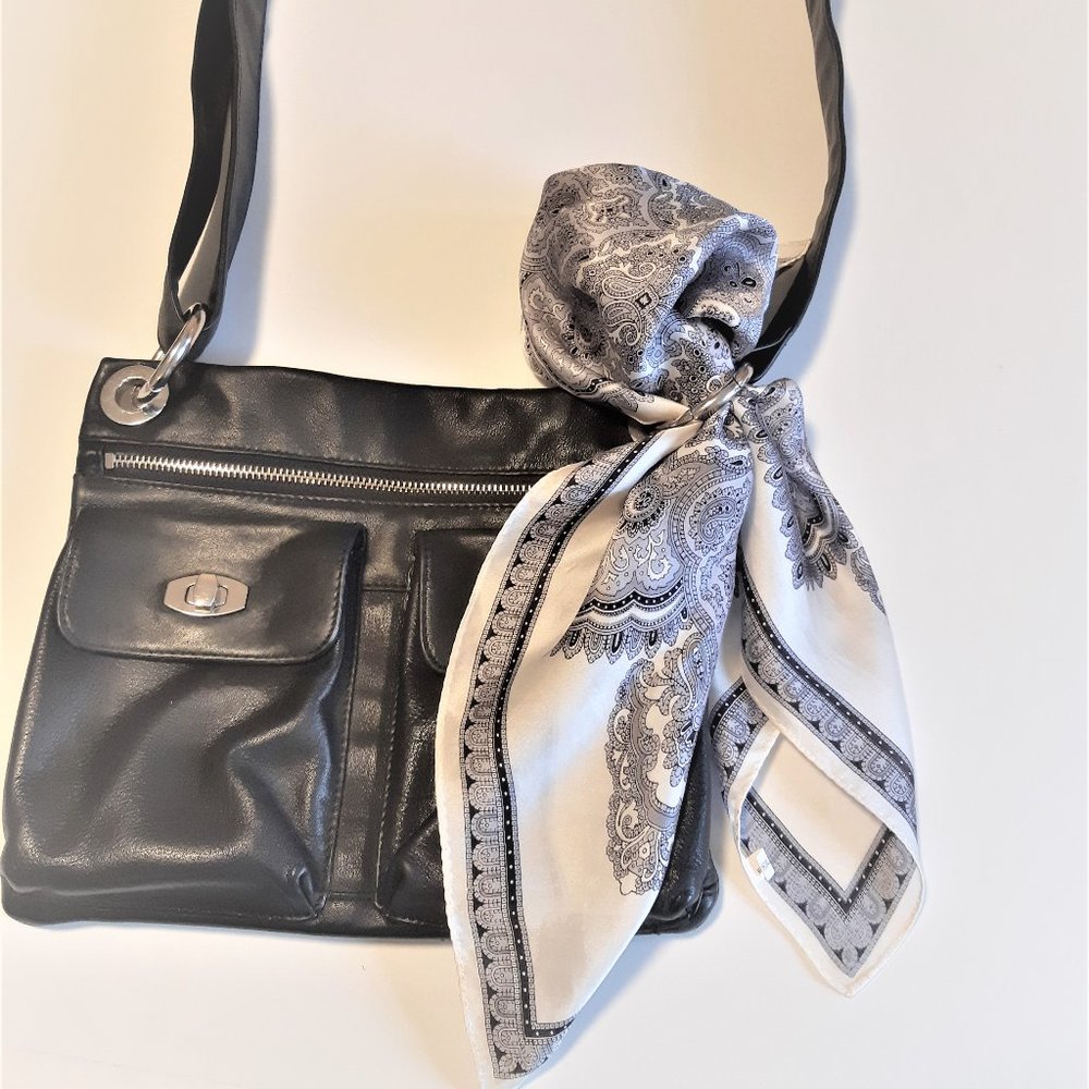 Danier Black Leather Crossbody Bag +🎁